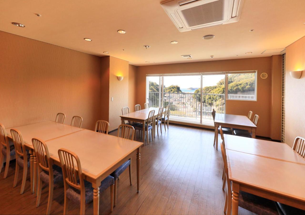 Katsuura Hilltop Hotel & Residence Eksteriør bilde