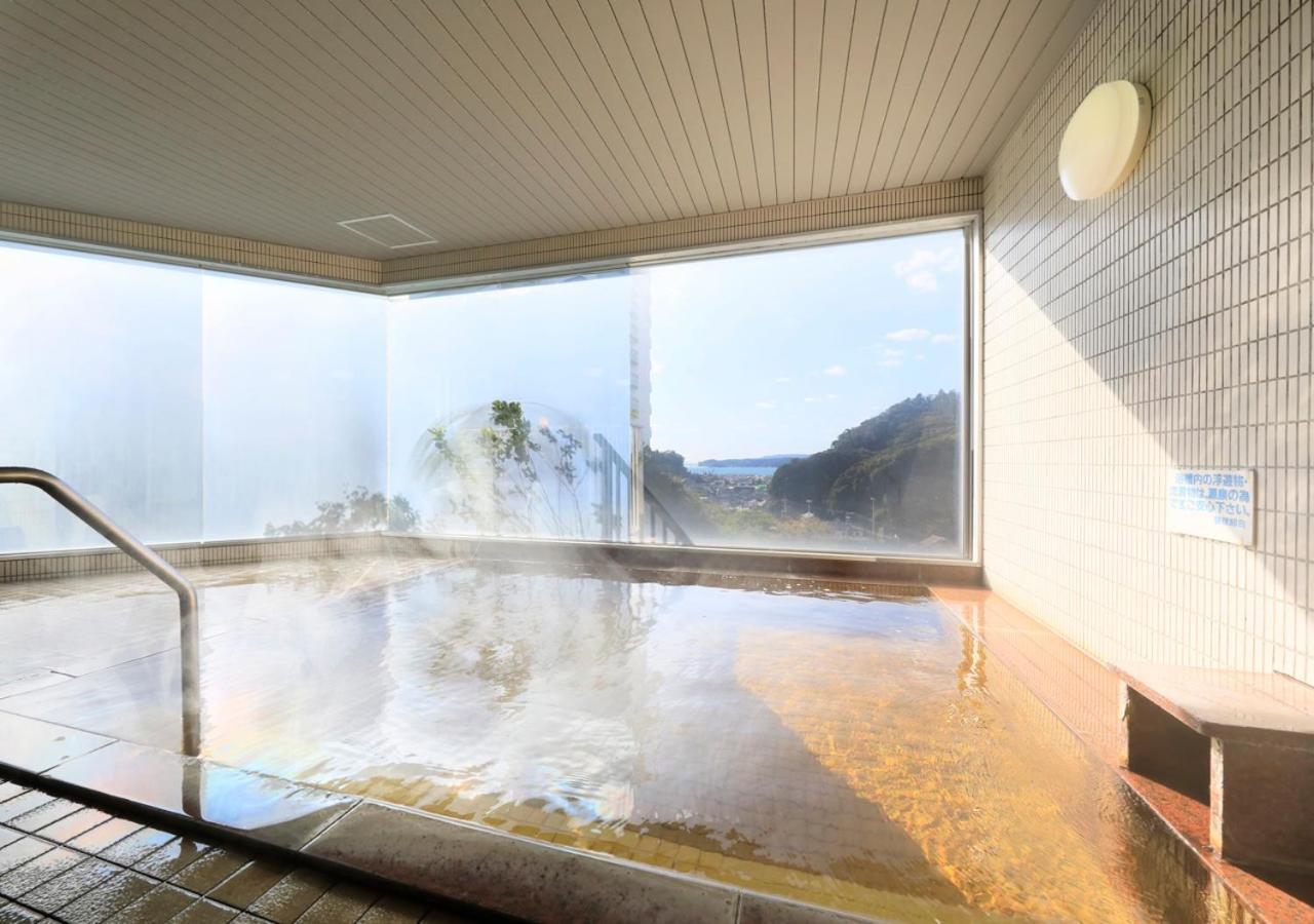 Katsuura Hilltop Hotel & Residence Eksteriør bilde